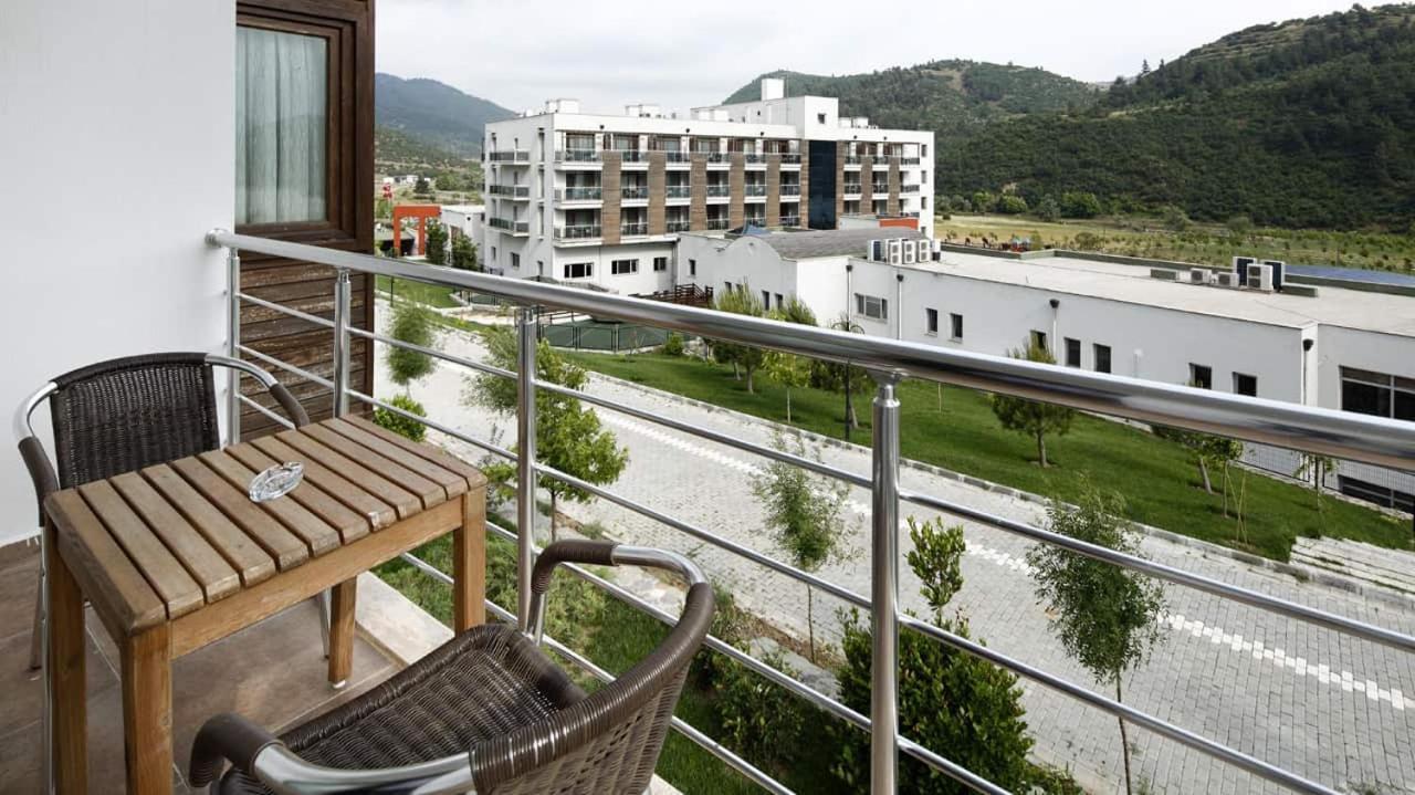 Obam Termal Resort Hotel Ve Spa Sindirgi Extérieur photo